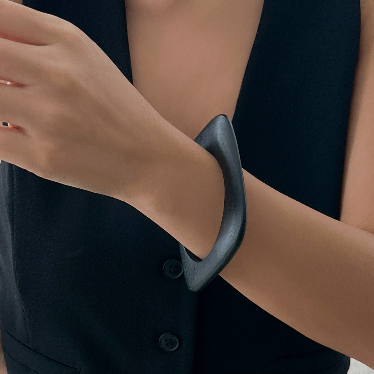 Square Round Simple Wooden Blue Kada Bracelet For Women Bulk Main image