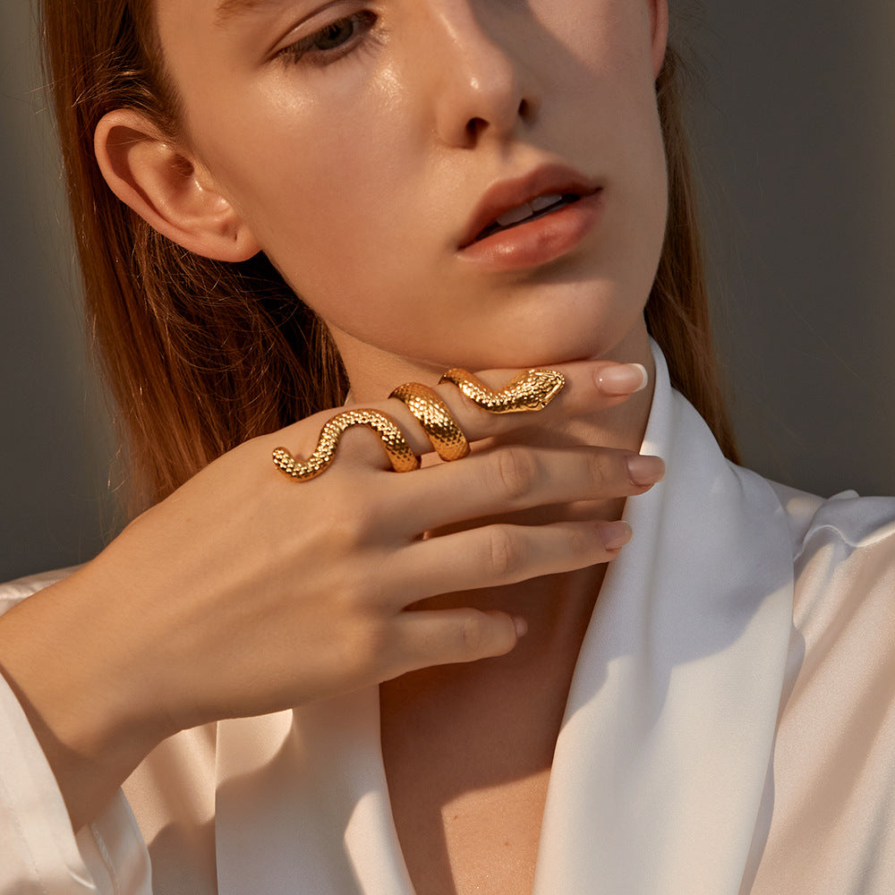 Snake Long 18K Gold Plated Anti Tarnish Free Size Ring For Women Bulk