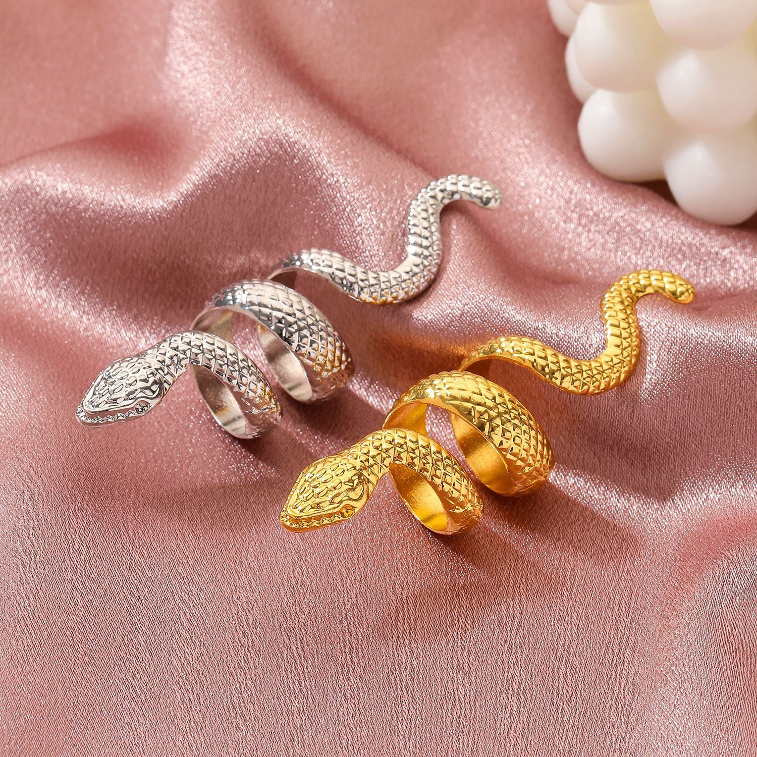 Snake Long 18K Gold Plated Anti Tarnish Free Size Ring For Women Bulk