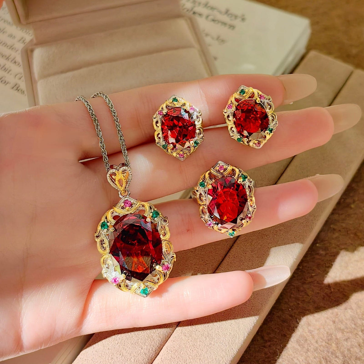 Multi Color Elegant Emerald Oval Gold Silver Copper Necklace Combo Bulk