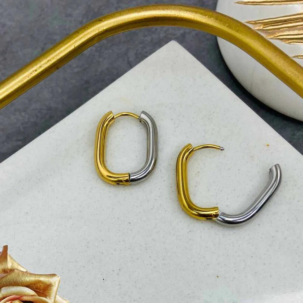 Oval Two Tone 18K Gold Anti Tarnish Hoop Bali Earring For Women Bulk Secondary image