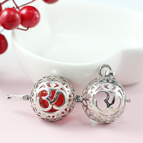 Openable Om Symbol Locket Silver Plated Pendant Chain For Women Bulk