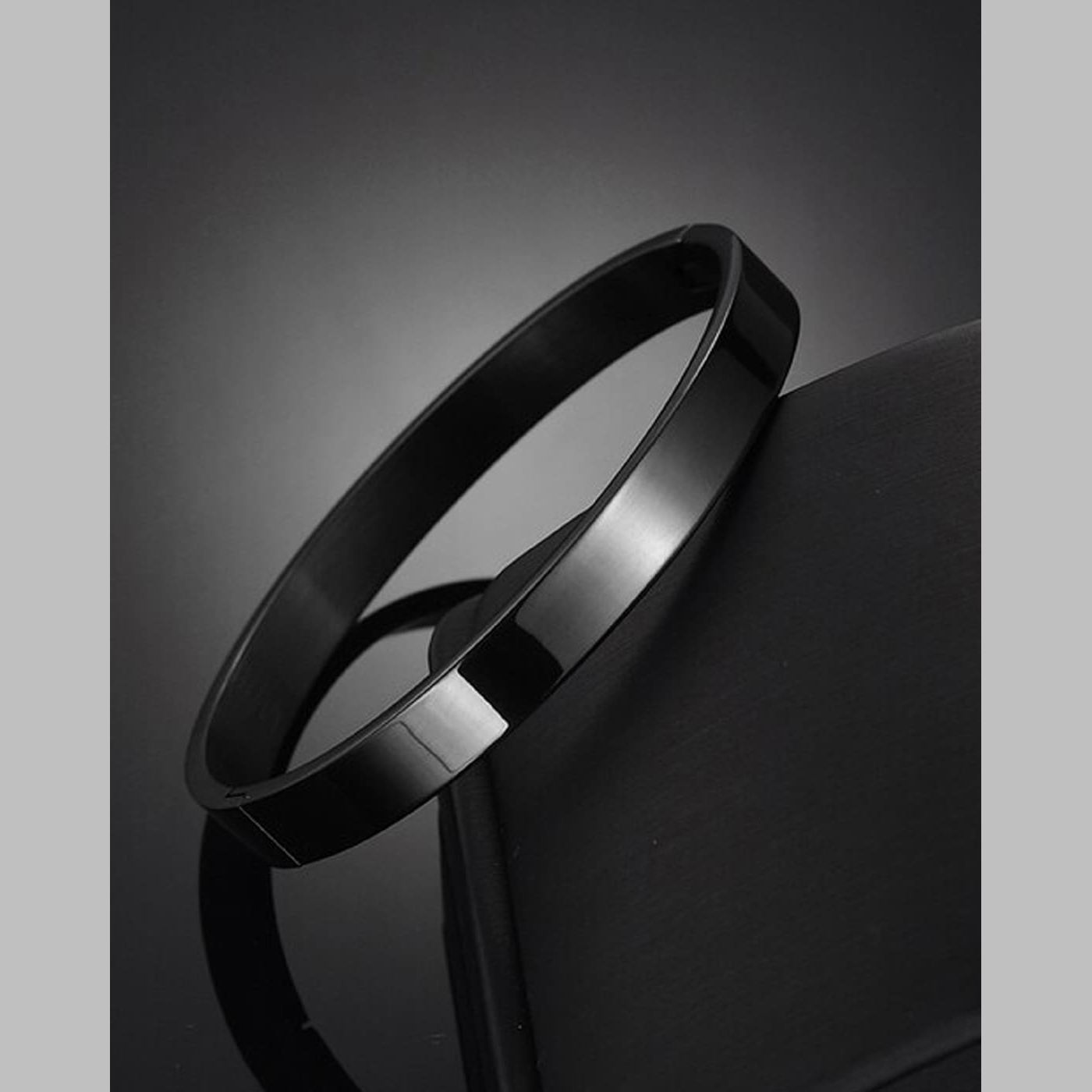 Surgical Stainless Steel Matte Black Oval Macho Kada Bracelet Men Bulk