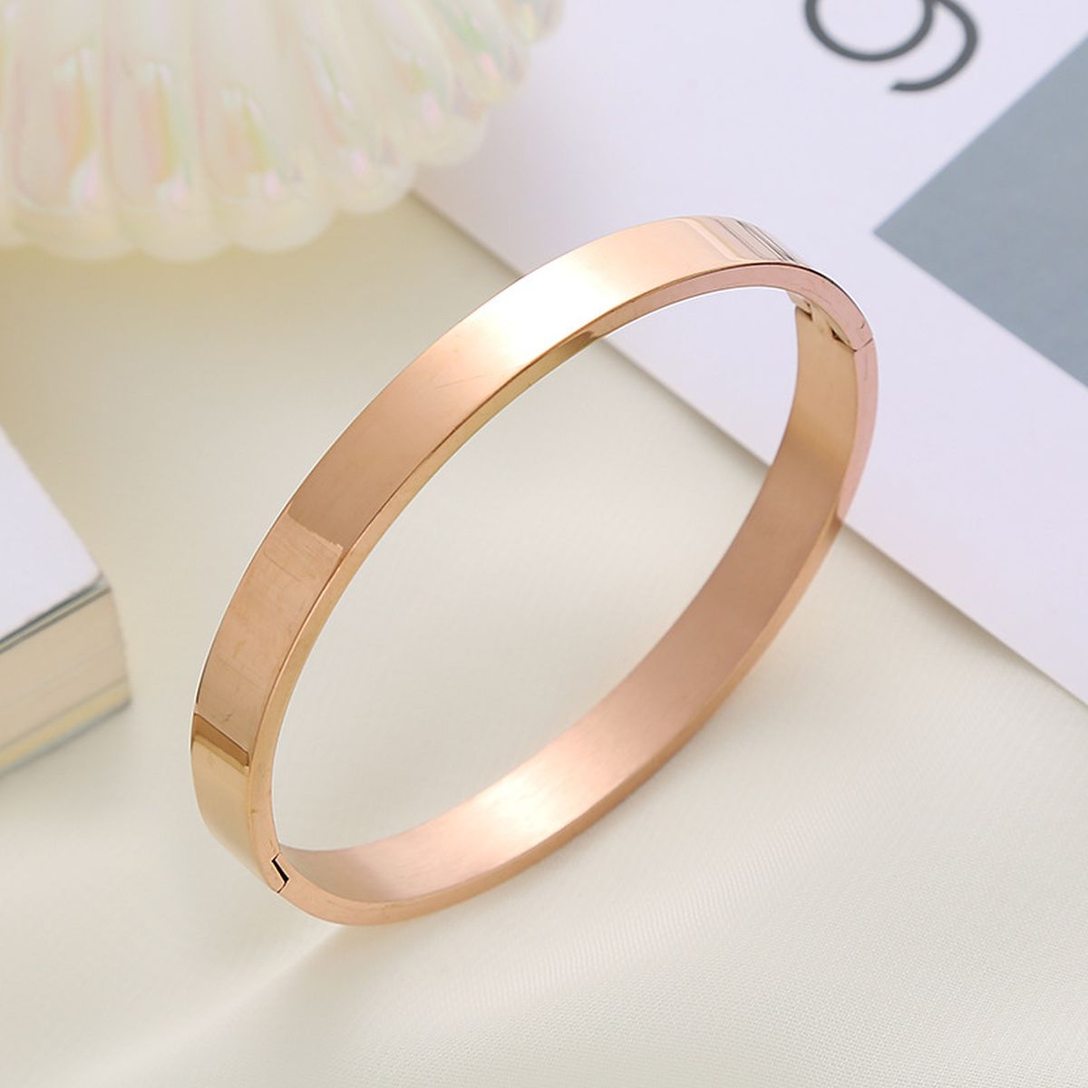 Classic Glossy 316L Surgical Stainless Steel Openable Bangle Bracelet Main image