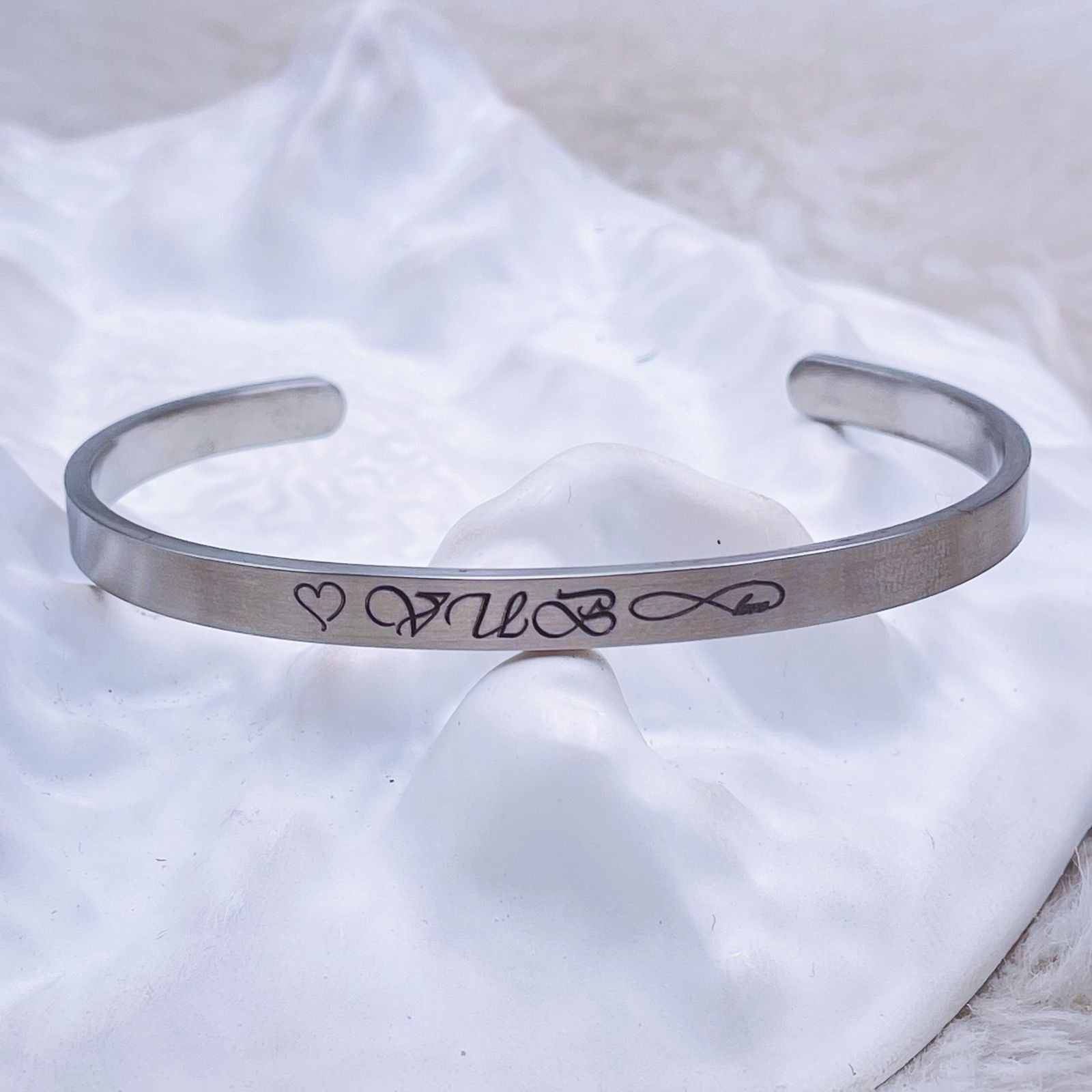 5mm Matte Finish 316 Surgical Stainless Steel Customized Personalised Laser Engraved Free Size Cuff Kada Bangle Bracelet Unisex