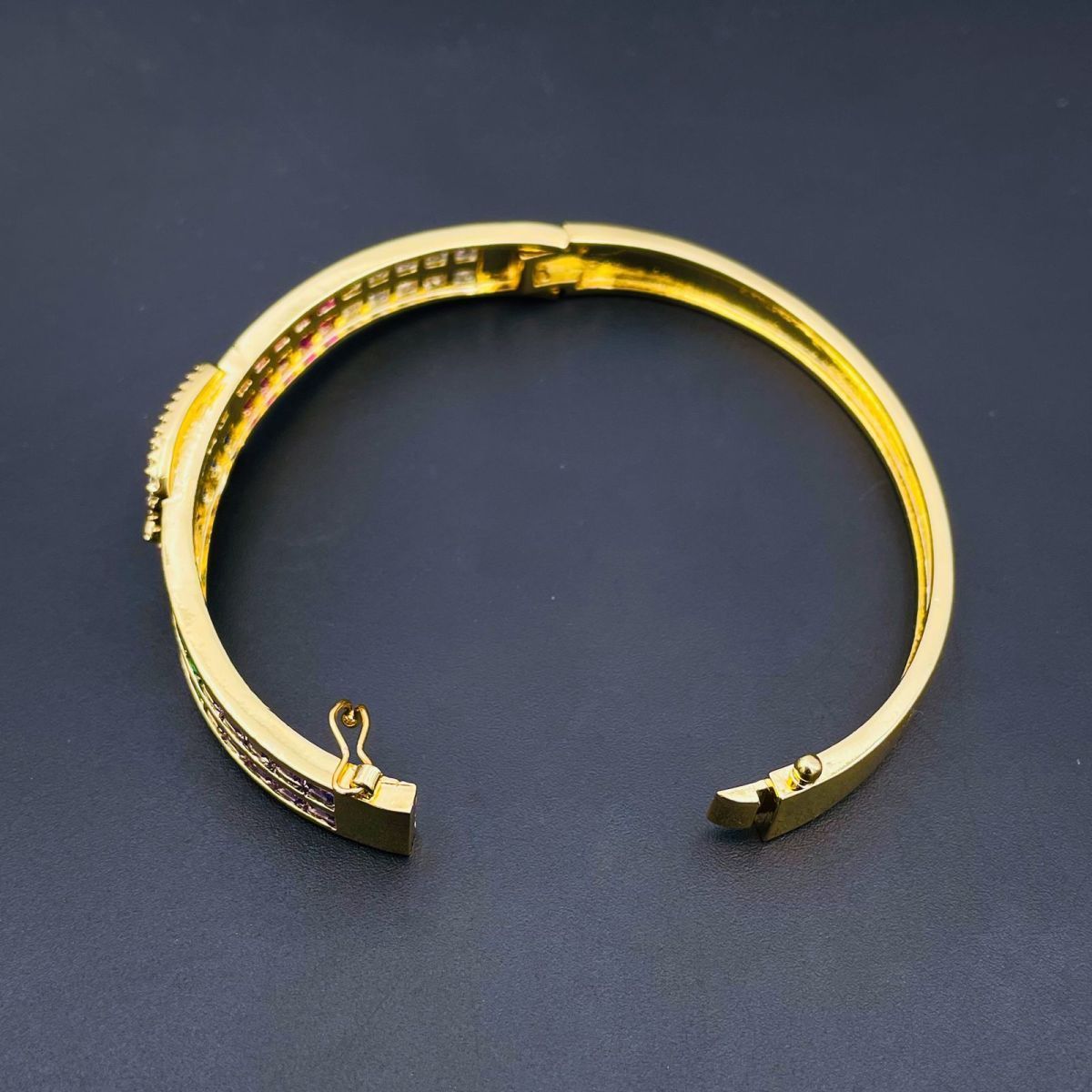 Belt Buckle Cubic Zirconia 18K Gold Copper Openable Kada Bangle Bulk