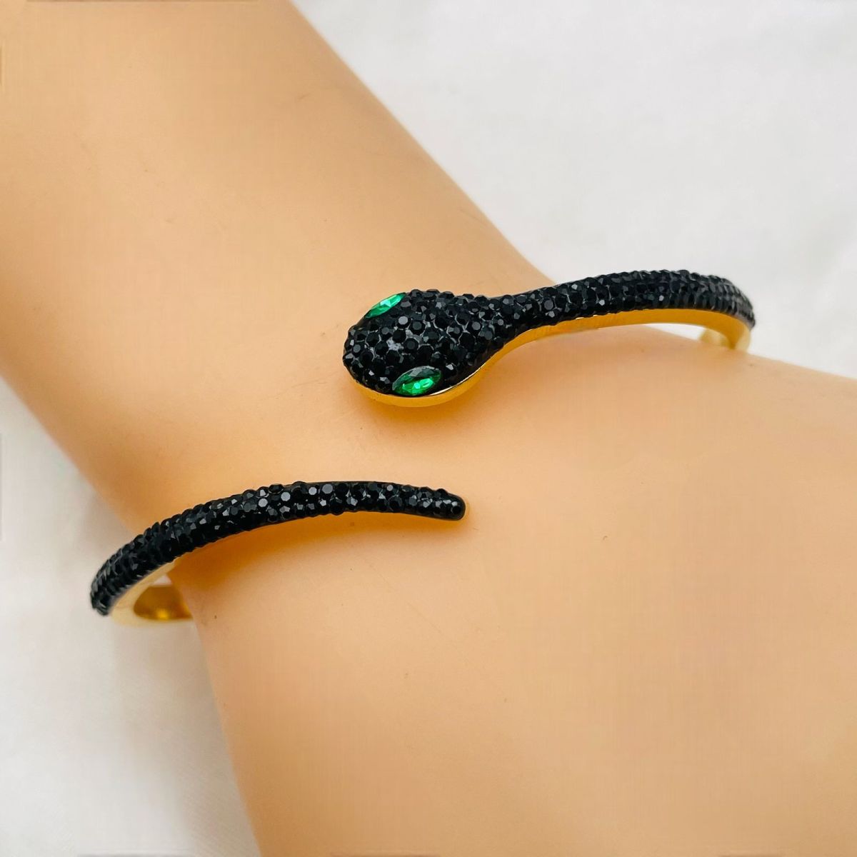 Black CZ Gold Stainless Steel Anti Tarnish Openable Kada Bangle Bulk