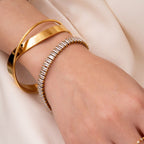Twisted Cross Over 18K Gold Anti Tarnish Bracelet Cuff For Women Bulk