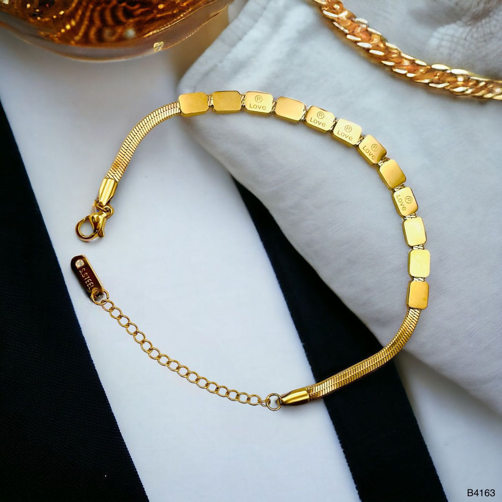 Love 18K Gold Stainless Steel Anti Tarnish Snake Chain Bracelet Bulk