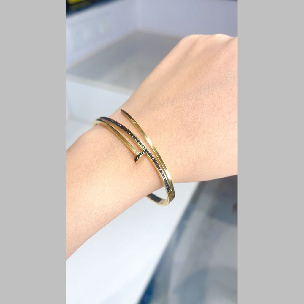 Nail Enamel Black 18K Gold Anti Tarnish Openable Kada Bracelet Bulk