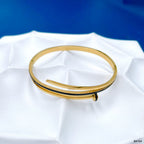 Nail Enamel Black 18K Gold Anti Tarnish Openable Kada Bracelet Bulk