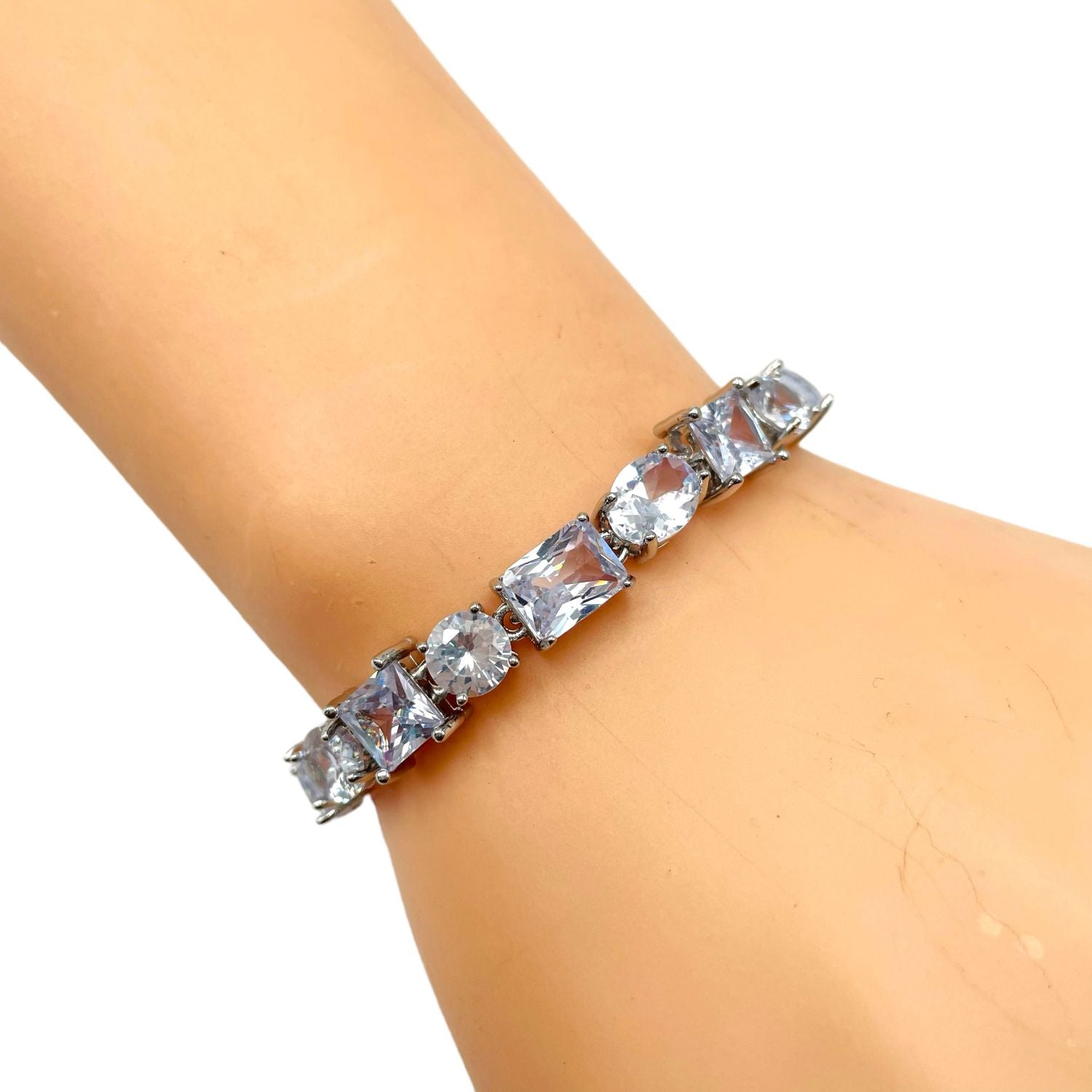 Solitaire Cubic Zirconia 18K Gold Anti Tarnish Adjustable Ring Bulk