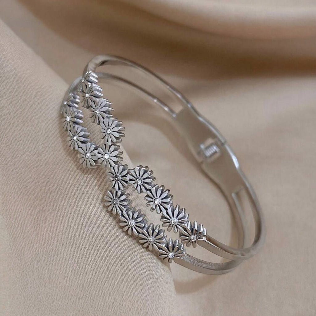 Daisy Flower CZ Silver Anti Tarnish Openable Kada Bracelet Bulk