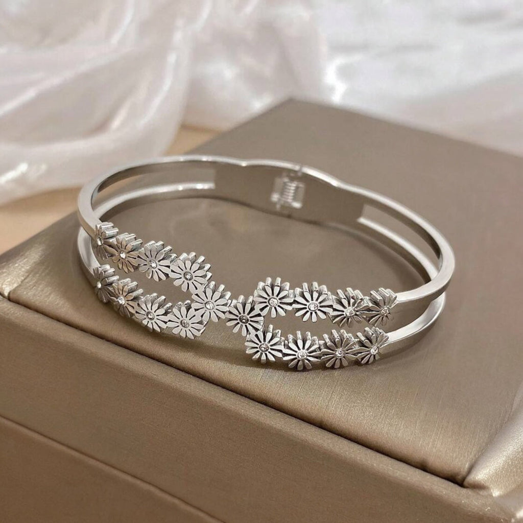 Daisy Flower CZ Silver Anti Tarnish Openable Kada Bracelet Bulk