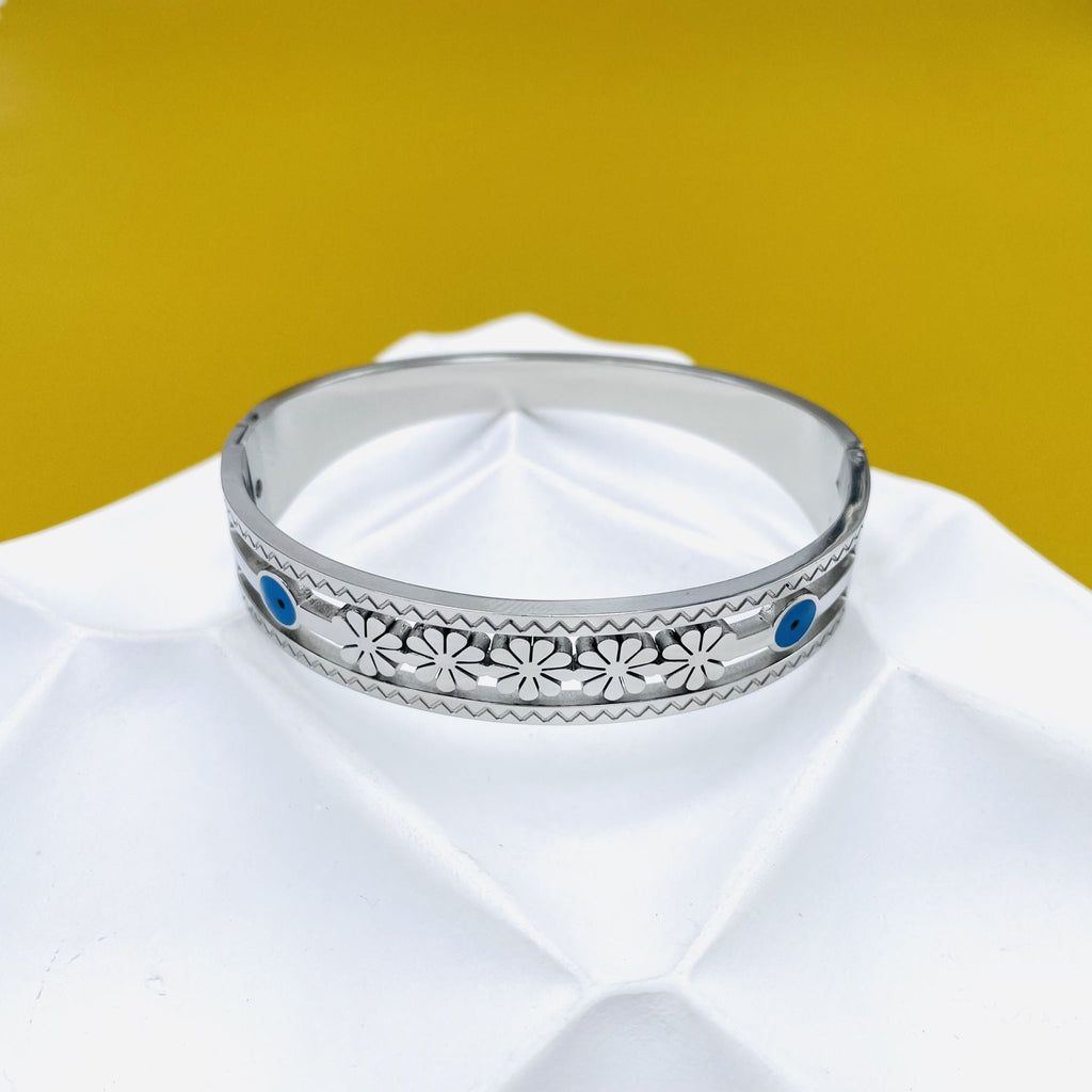Daisy Flower Evil Eye Enamel Blue Silver Anti Tarnish Openable Kada Bracelet For Women