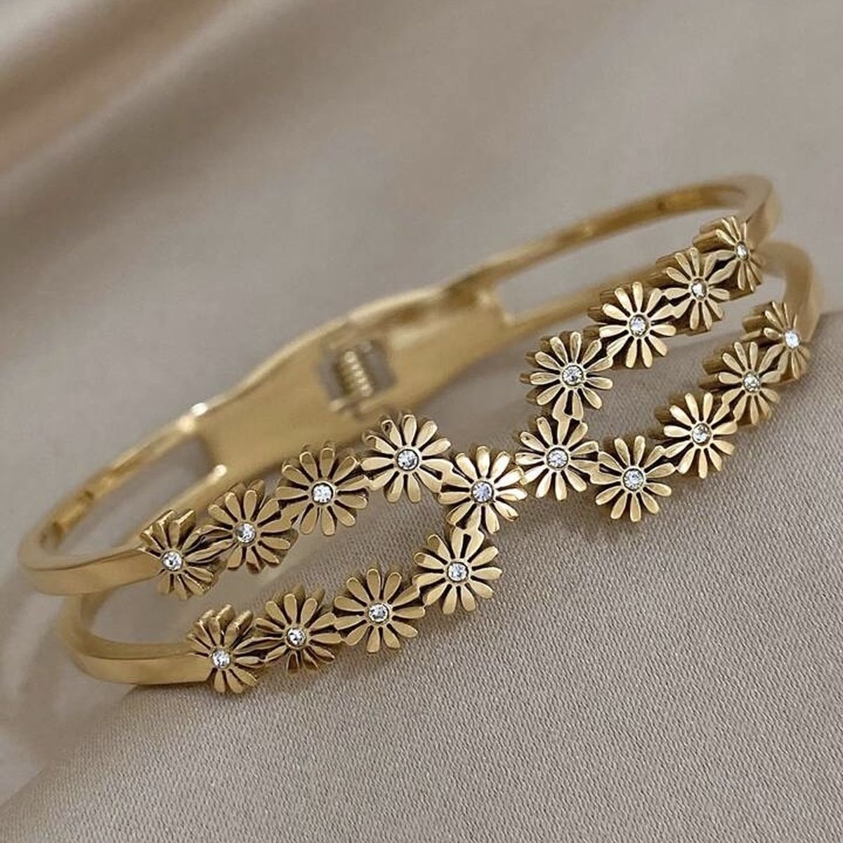 Daisy Flower CZ Silver Anti Tarnish Openable Kada Bracelet Bulk