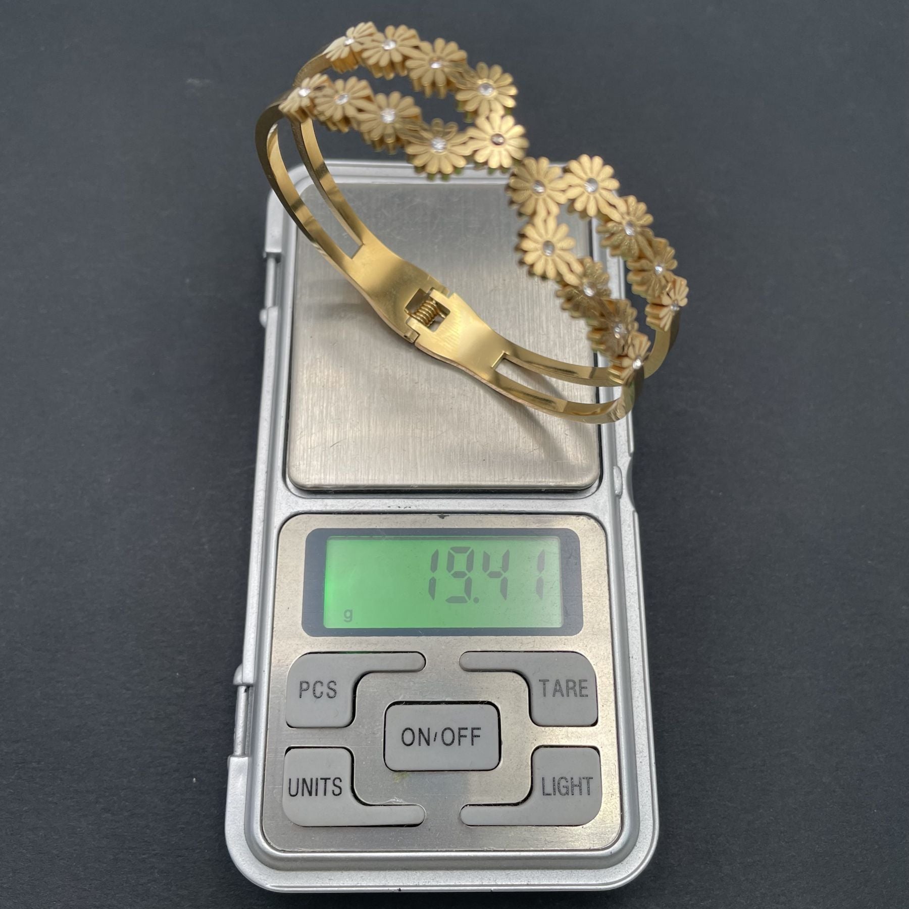 Daisy Flower CZ Silver Anti Tarnish Openable Kada Bracelet Bulk