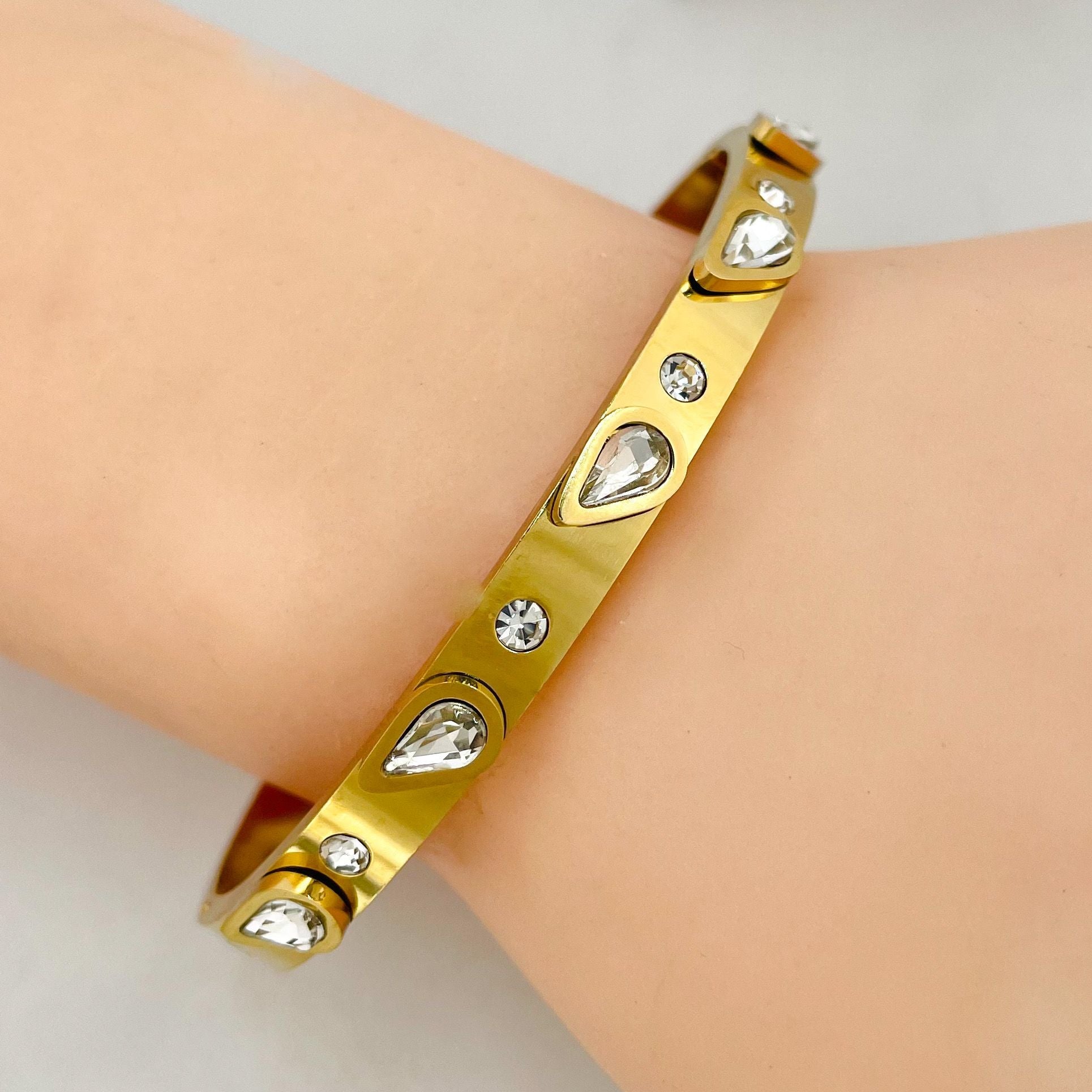 Drop Cubic Zirconia 18K Gold Anti Tarnish Openable Kada Bracelet Bulk