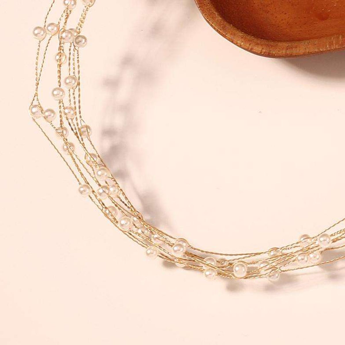 White 18K Gold Anti Tarnish Pearl Layer Bracelet For Women Bulk