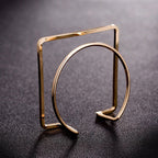 Square Round 18K Gold Anti Tarnish Cuff Bracelet For Women Bulk