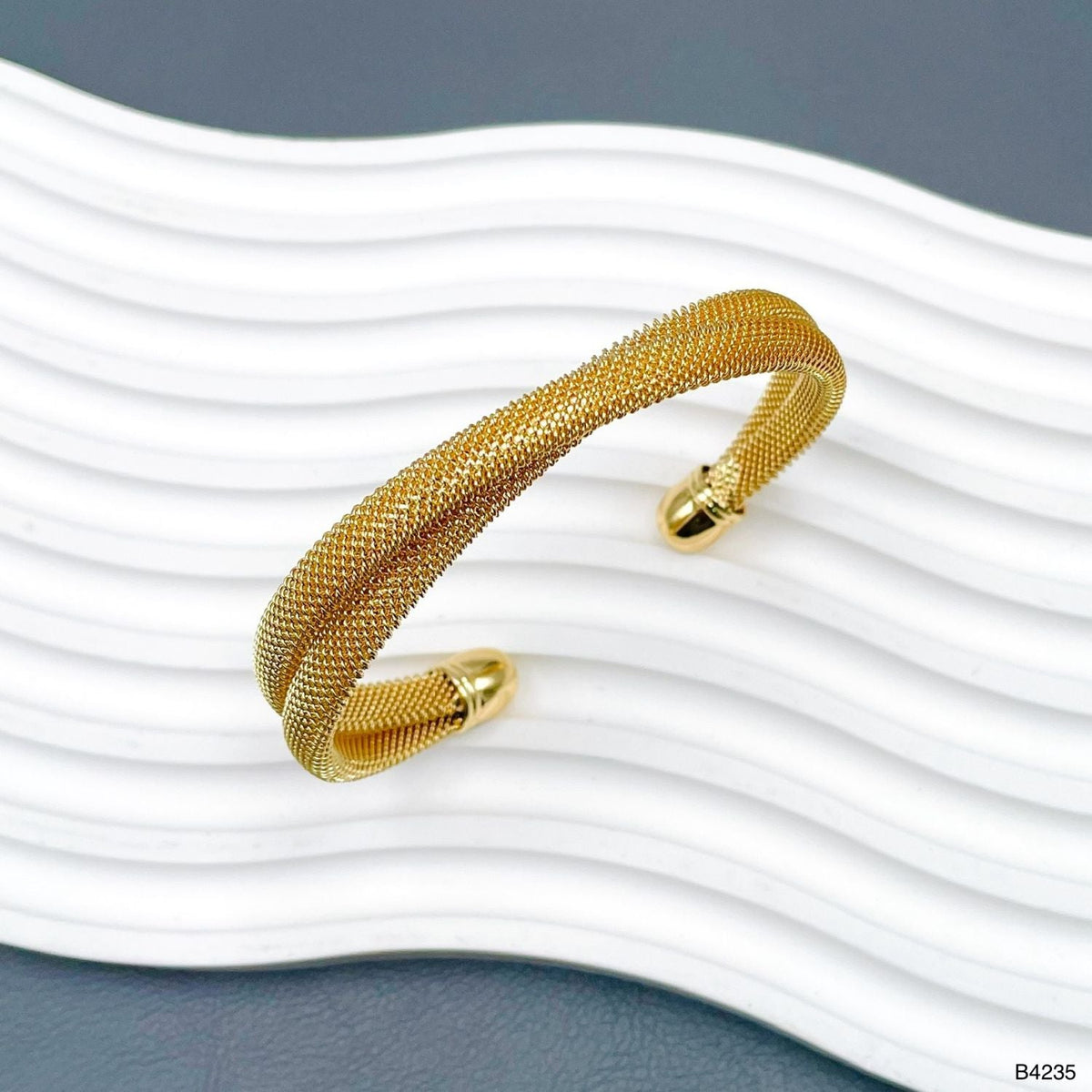 Mesh Cross Over Silver Anti Tarnish Cuff Bracelet For Women Bulk