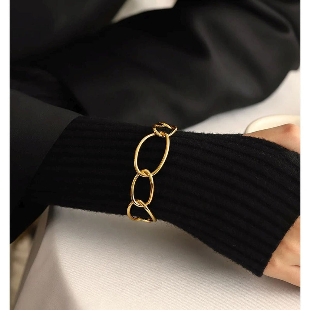 Big Links 18K Gold Anti Tarnish Cuff Bracelet For Women Bulk