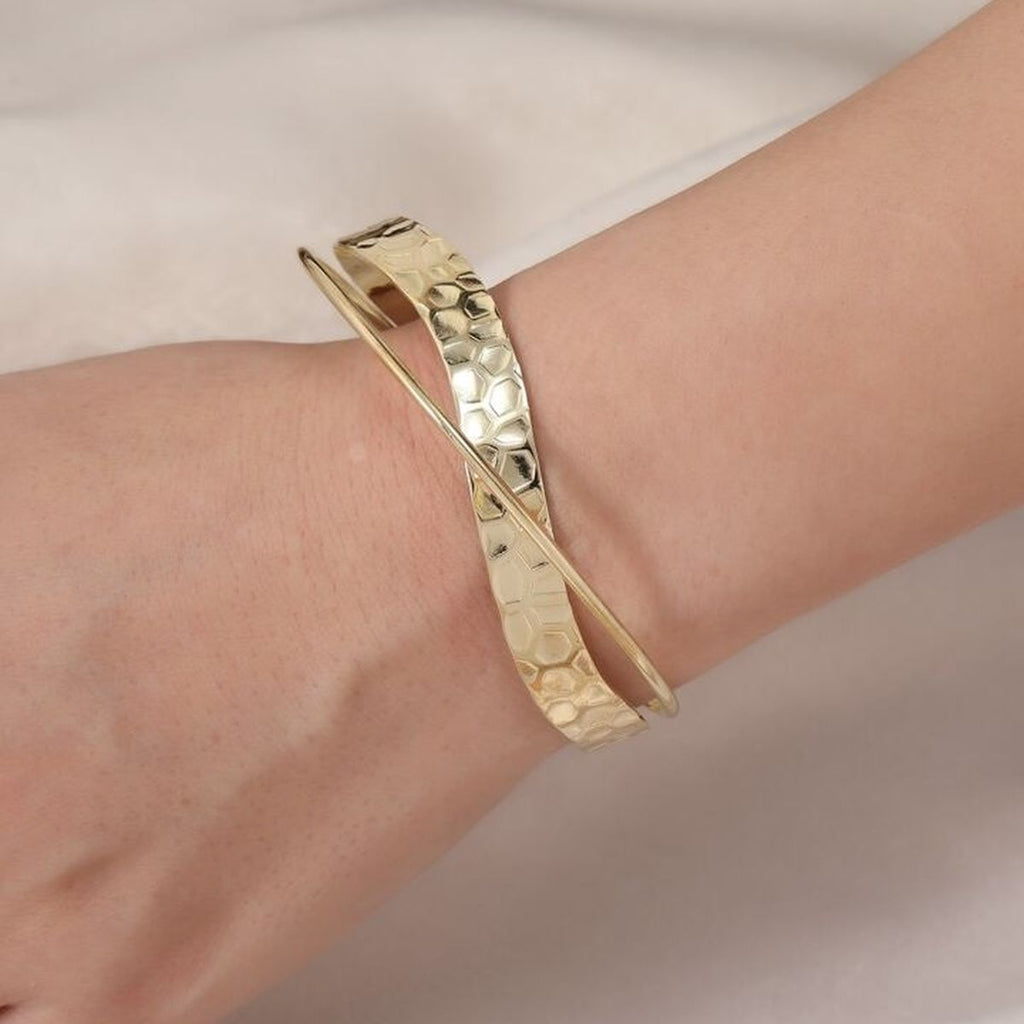 Wave Cross Over 18K Gold Anti Tarnish Cuff Bracelet For Women