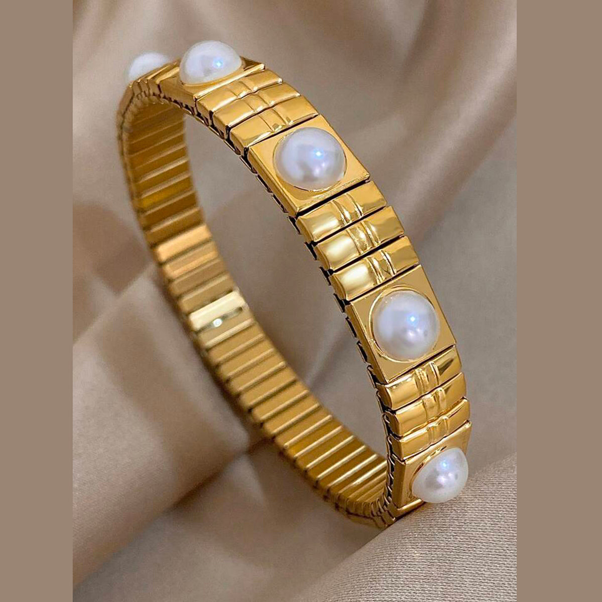 Pearl White Gold Anti Tarnish Expansion Band Stackable Bracelet Bulk Main image