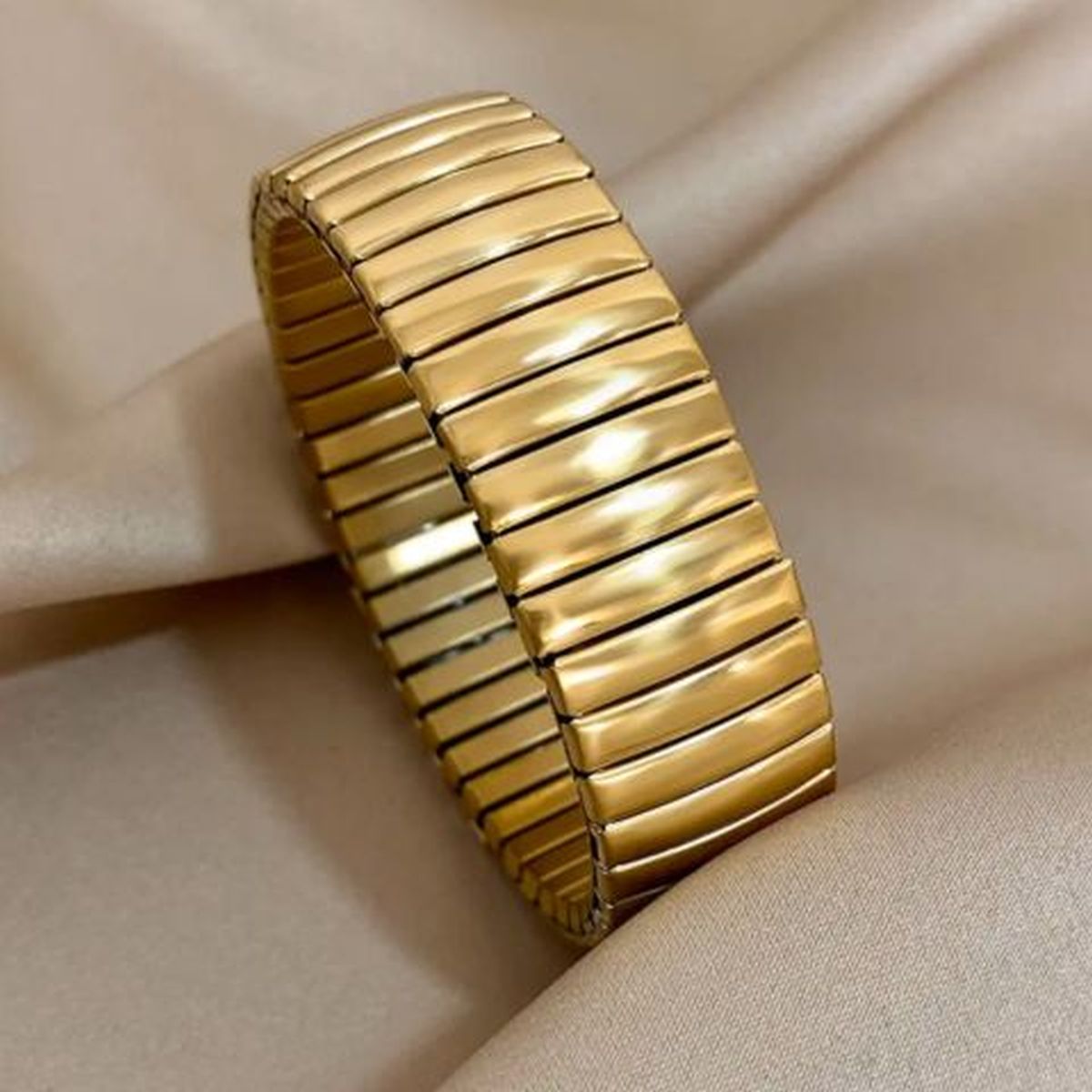 18K Gold Anti Tarnish Expansion Band Stackable Bracelet For Women Main image