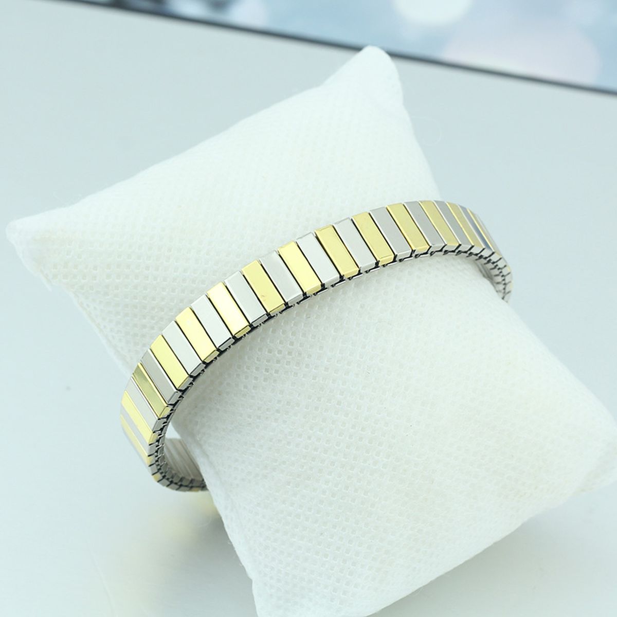 Two Tone Silver 18K Gold Silver Anti Tarnish Expansion Band Stackable Bracelet For Women Secondary image
