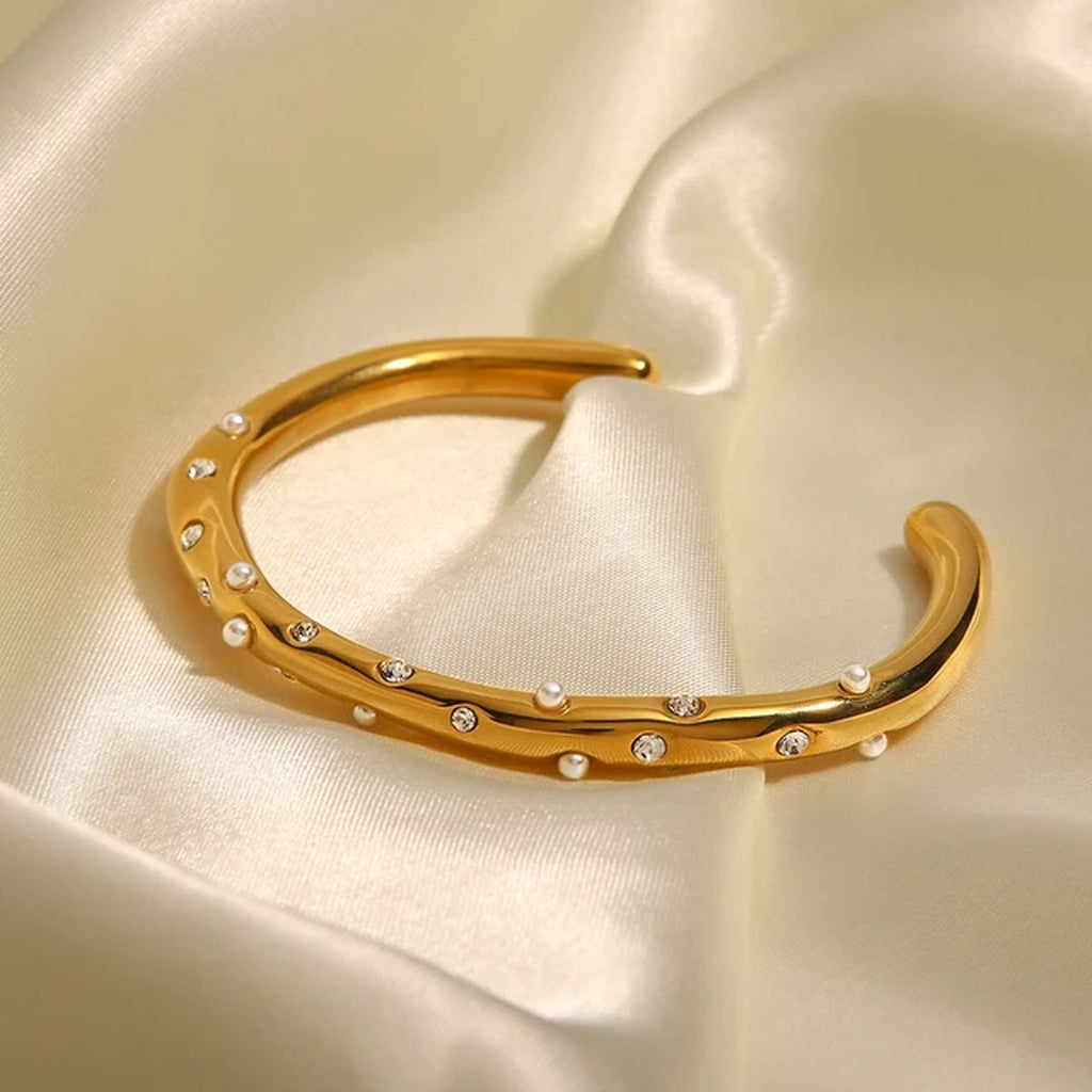 Dented 18K Gold Pearl Cubic Zirconia Anti Tarnish Cuff Bracelet Bulk