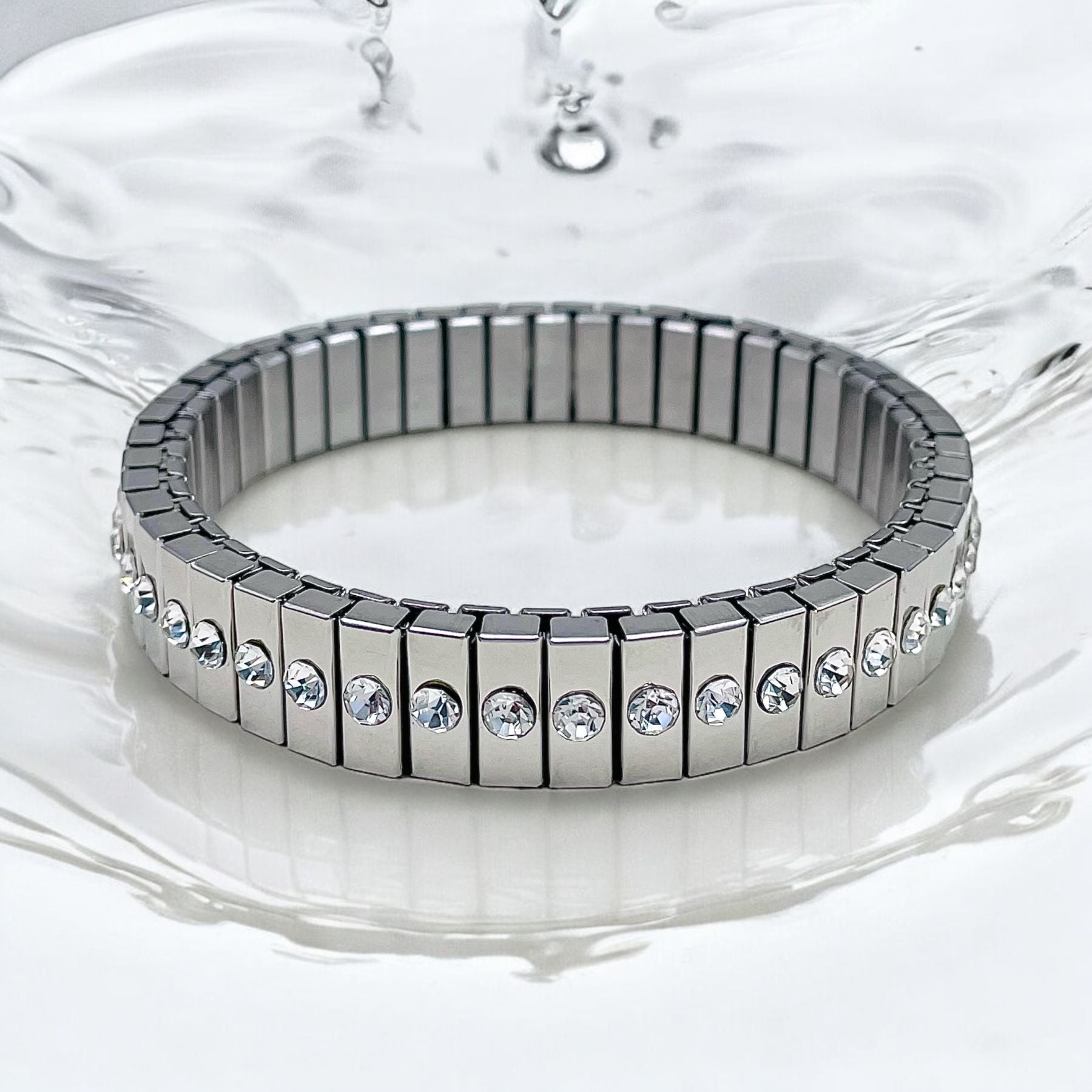 Two Tone Multi 18K Gold Silver Cubic Zirconia Anti Tarnish Flexible Stackable Bracelet For Women Secondary image