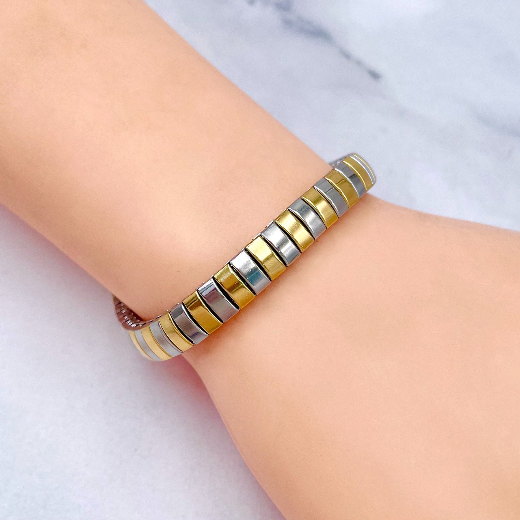 18K Gold Anti Tarnish Flexible Stackable Bracelet For Women Bulk