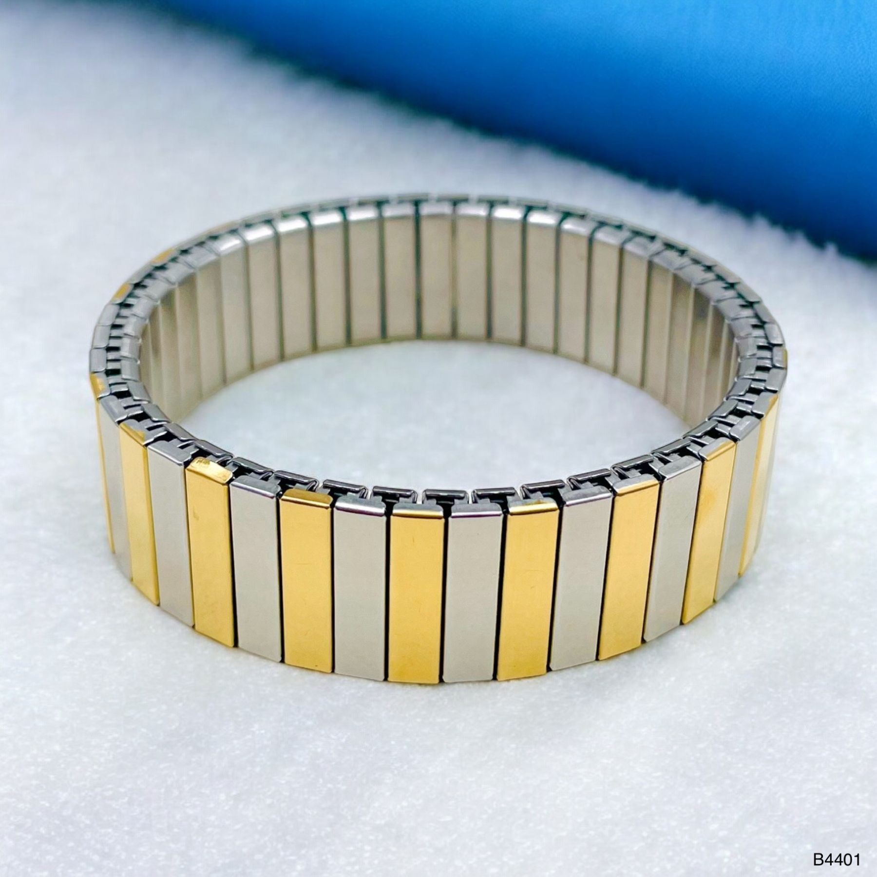 Two Tone Multi 18K Gold Silver Anti Tarnish Flexible Stackable Bracelet For Women Main image