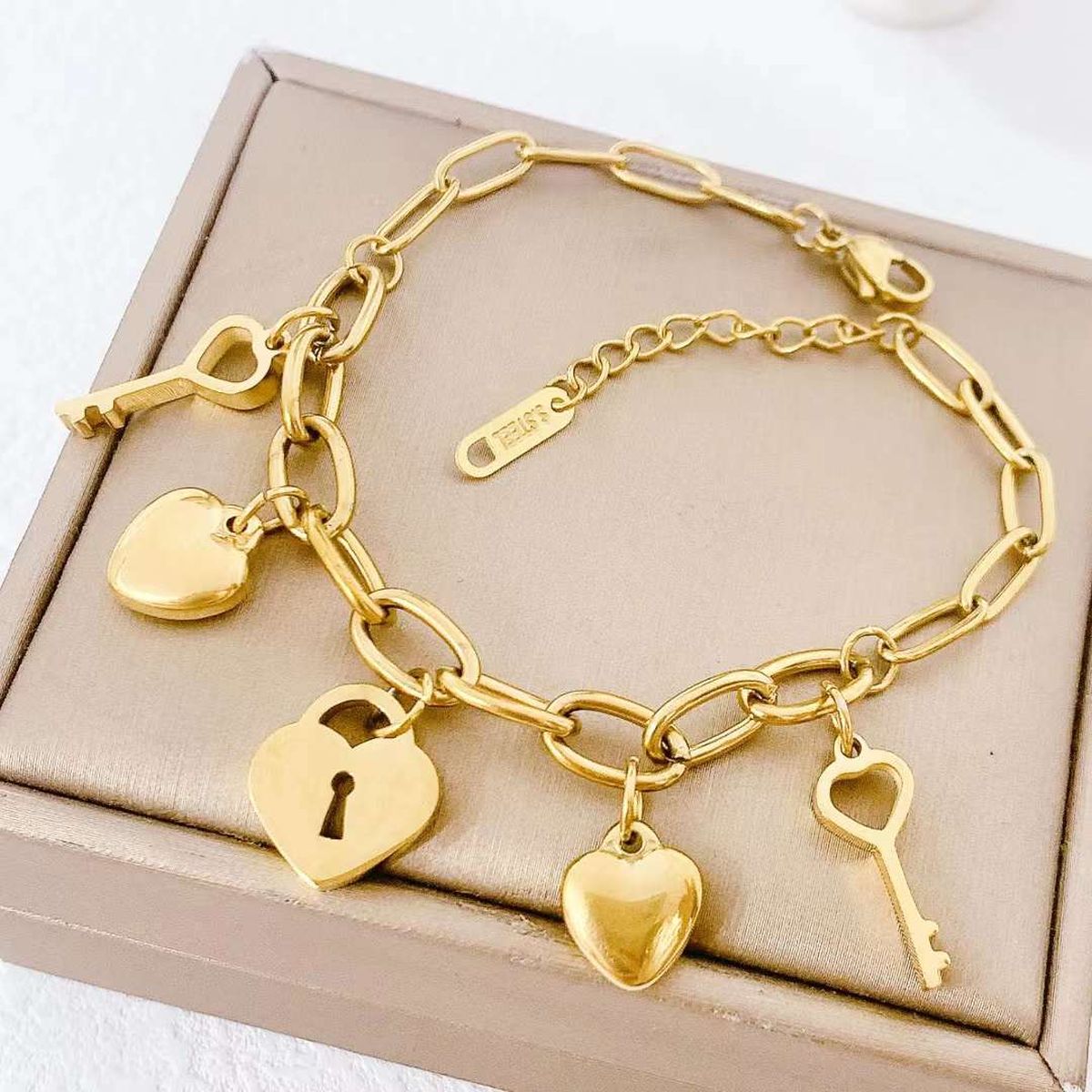 Heart Lock Key 18K Gold Stainless Steel Link Chain Charm Bracelet Bulk