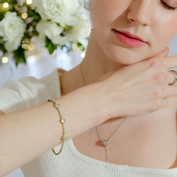 Heart Solitaire CZ 18K Gold Anti Tarnish Tennis Bracelet Bulk Main image