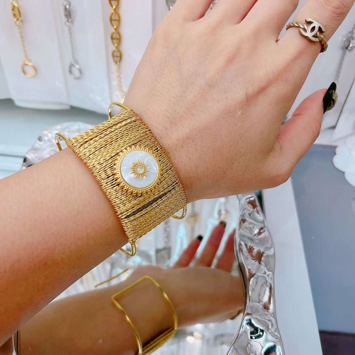 Sun Statement Mesh White 18K Gold Mother Of Pearl Anti Tarnish Stainless Steel Cuff Bracelet For Women Secondary image