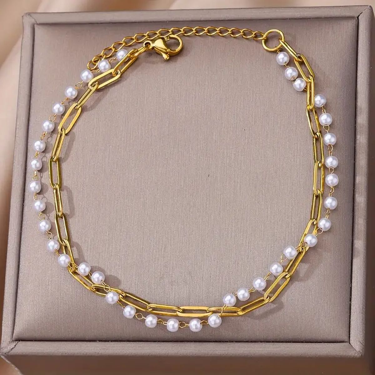 Dual Layer Pearl White 18K Gold Stainless Steel Anti Tarnish Link Chain Bracelet For Women Secondary image
