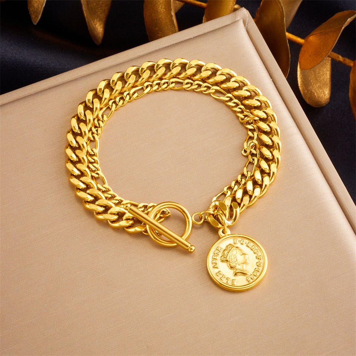 Elizabeth Coin 18K Gold Stainless Steel Anti Tarnish Charm Curb Chain Bracelet For Women Main image
