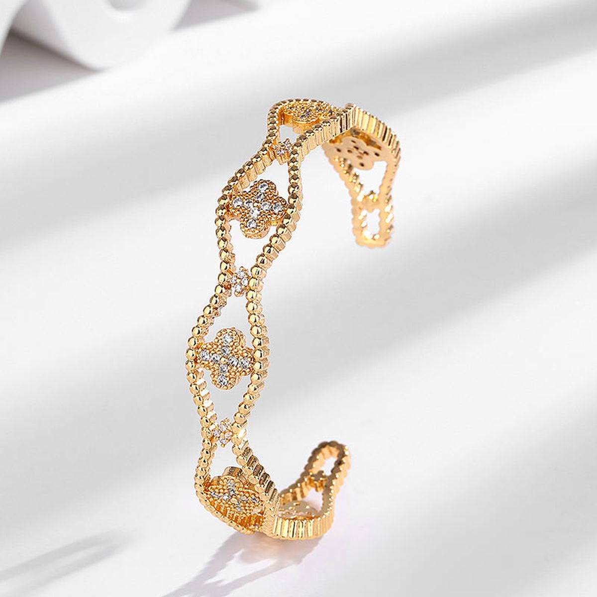 Wave Clover Flower CZ 18K Gold Anti Tarnish Cuff Bracelet Bulk