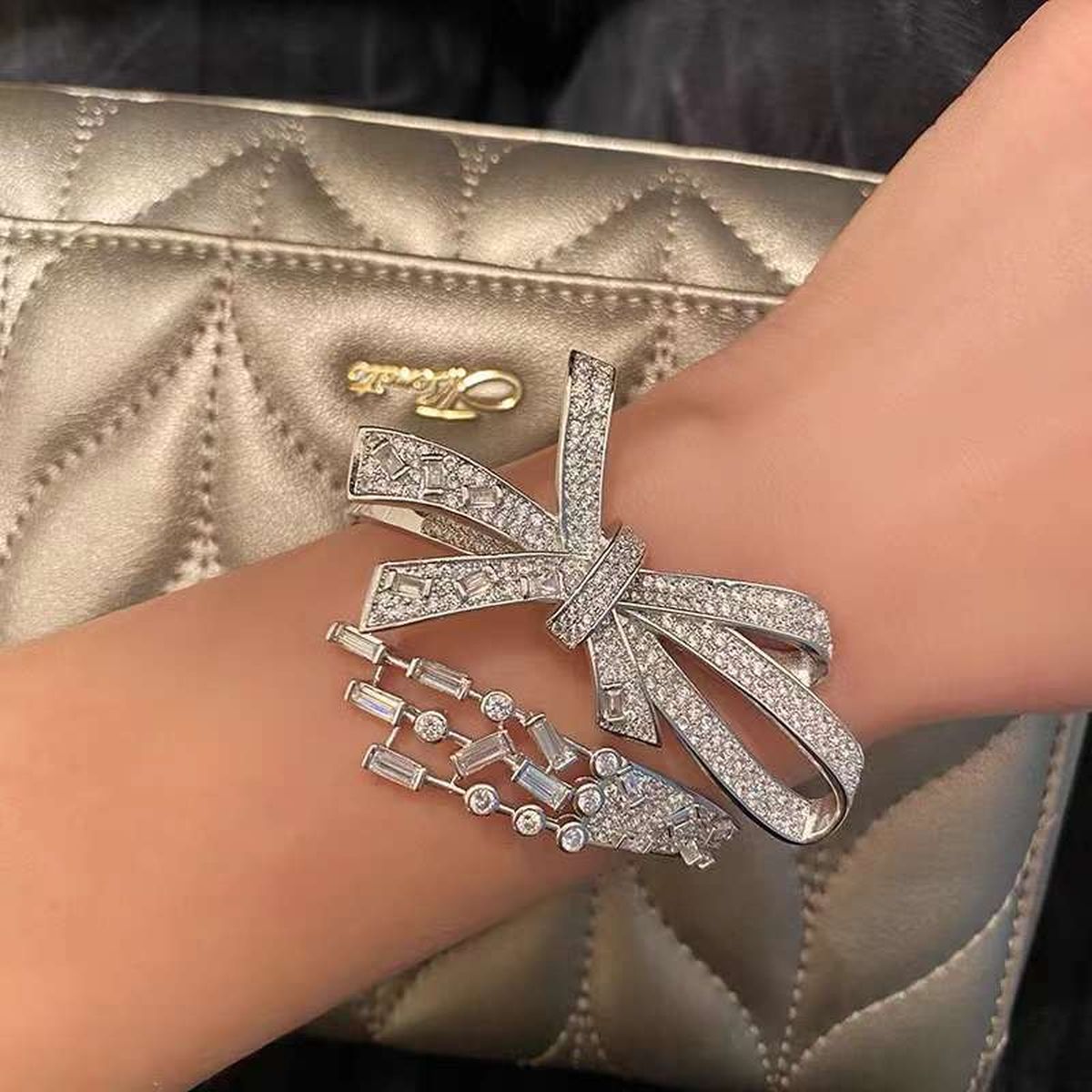 Ribbon Cubic Zirconia 18K Gold Anti Tarnish Kada Bracelet Women Bulk Secondary image