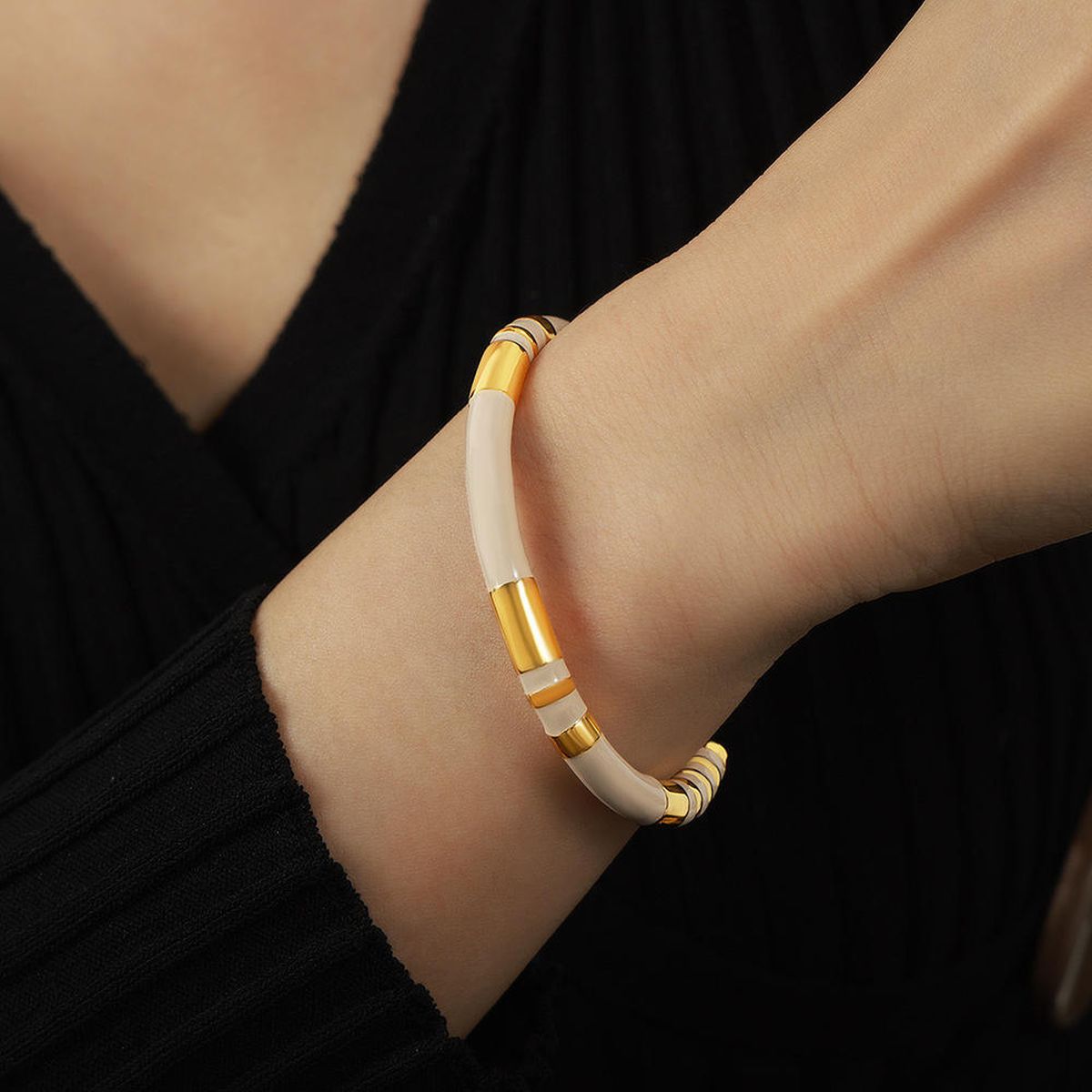 Stripe Black Gold Stainless Steel Anti Tarnish Cuff Bracelet Bulk