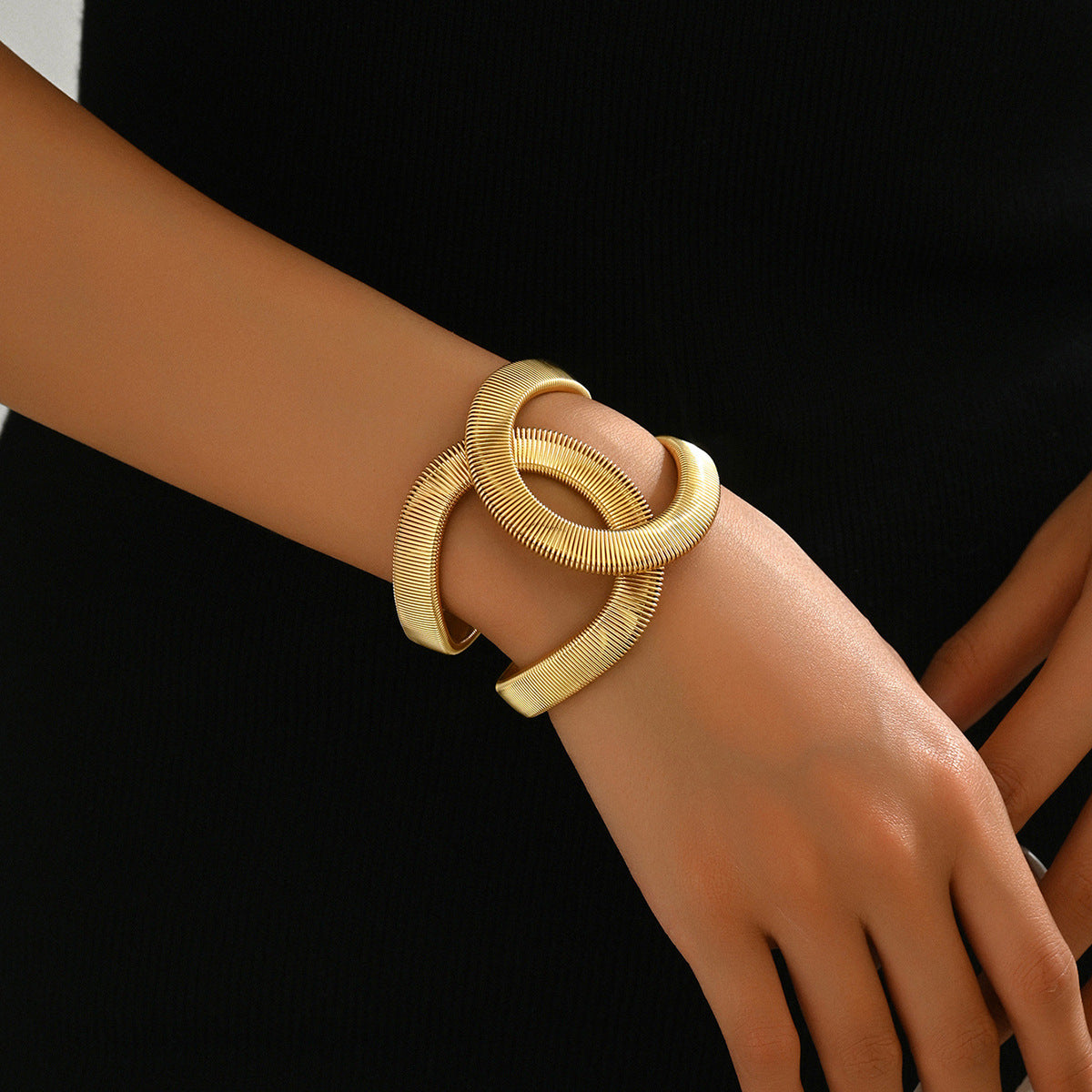 Infinity 18K Gold Openable Kada Bracelet For Women Bulk