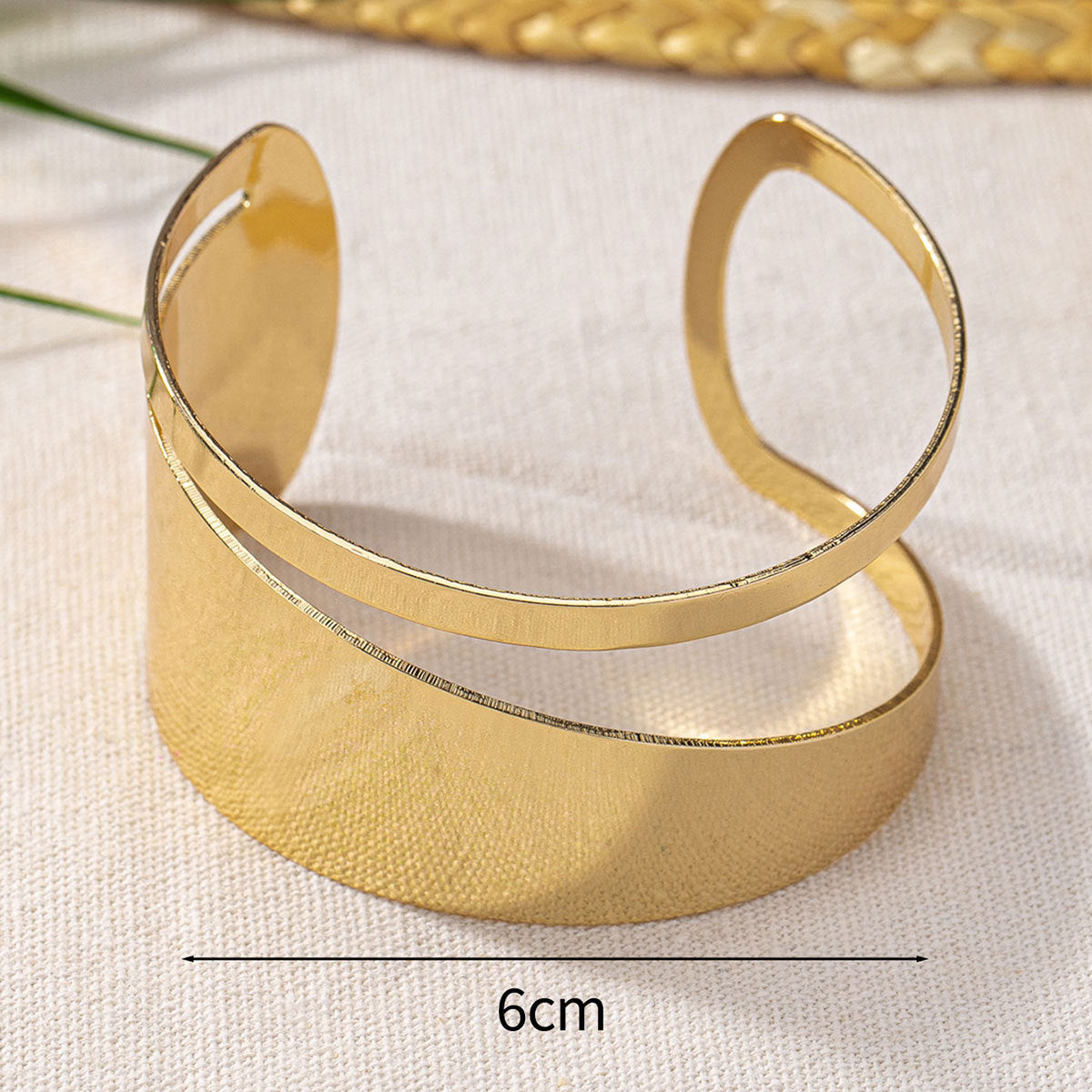 Designer 18K Gold Cuff Kada Bracelet For Women Bulk