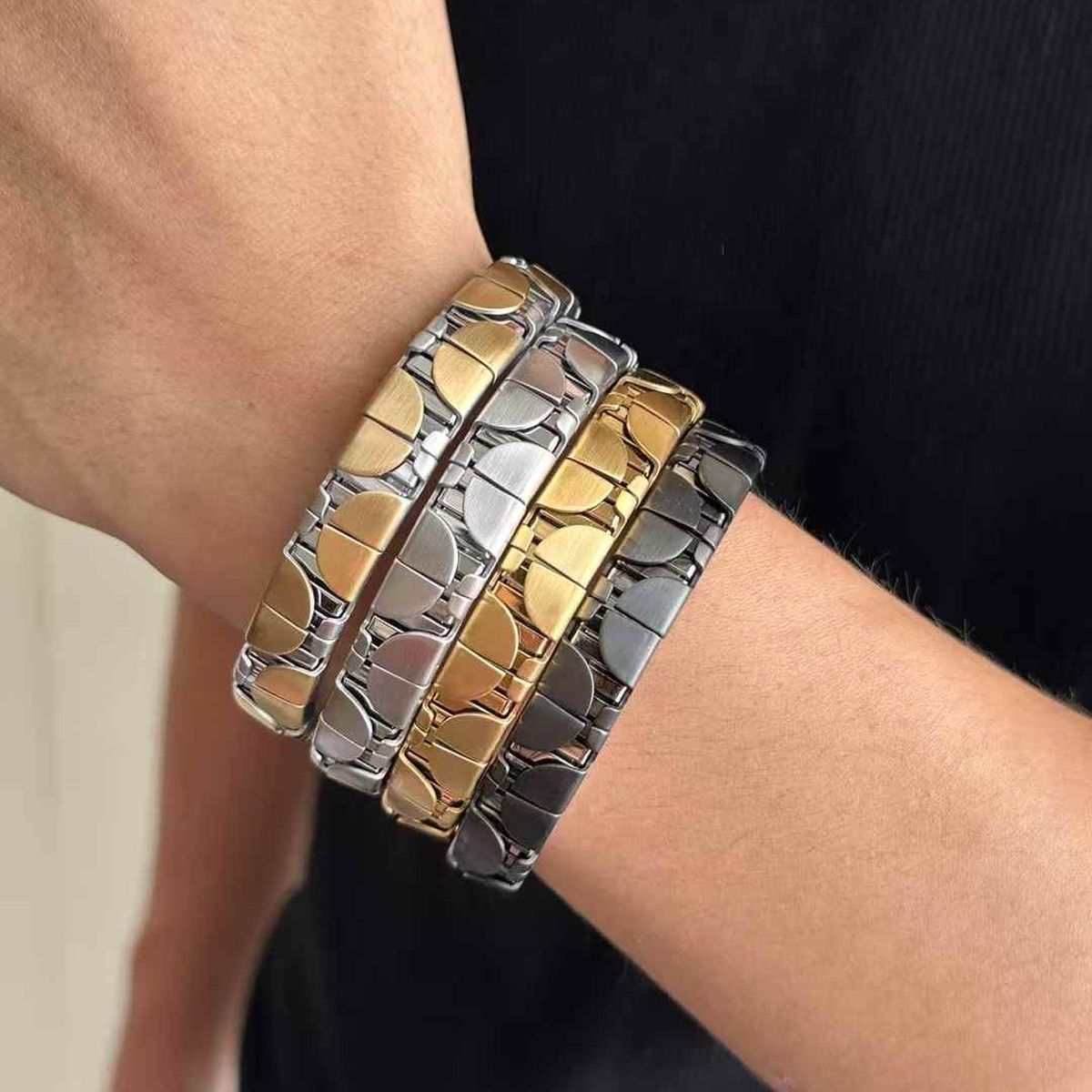 Geometric Shape on Surface Black Stainless Steel Anti Tarnish Stackable Bracelet For Men Main image