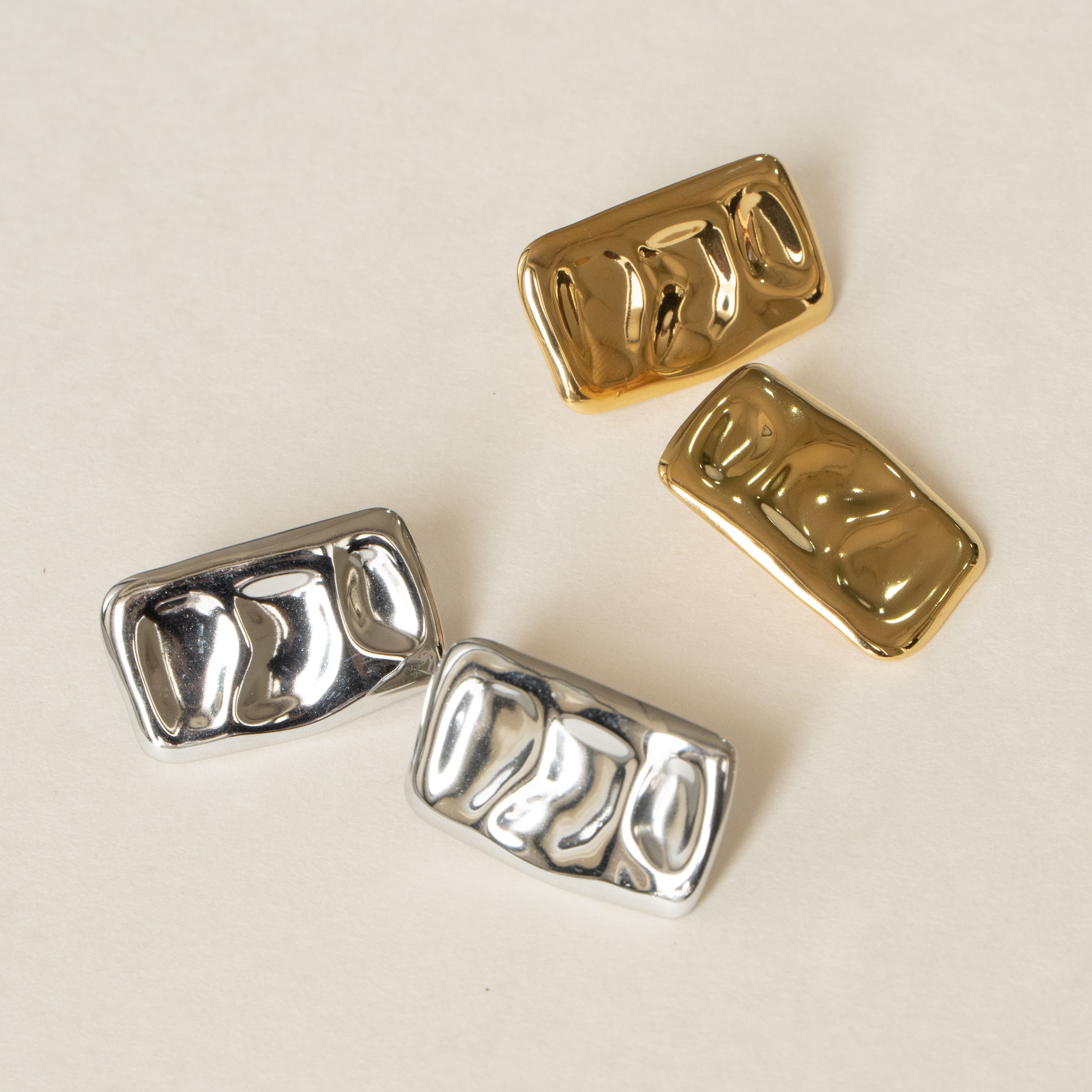Biscuit Dented 18K Gold Stainless Steel Anti Tarnish Stud Earring Bulk Main image