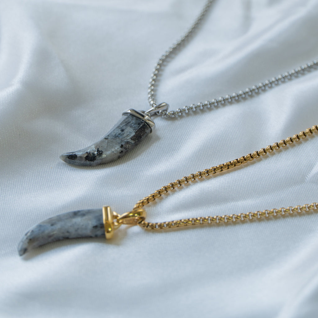 Wolf Tooth Replica Stone Black 18K Gold Stainless Steel Anti Tarnish Necklace Pendant Chain For Men