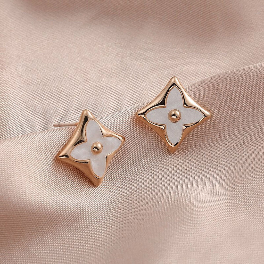 Mother Of Pearl 18K Gold Stainless Steel Drop Earring For Women Bulk