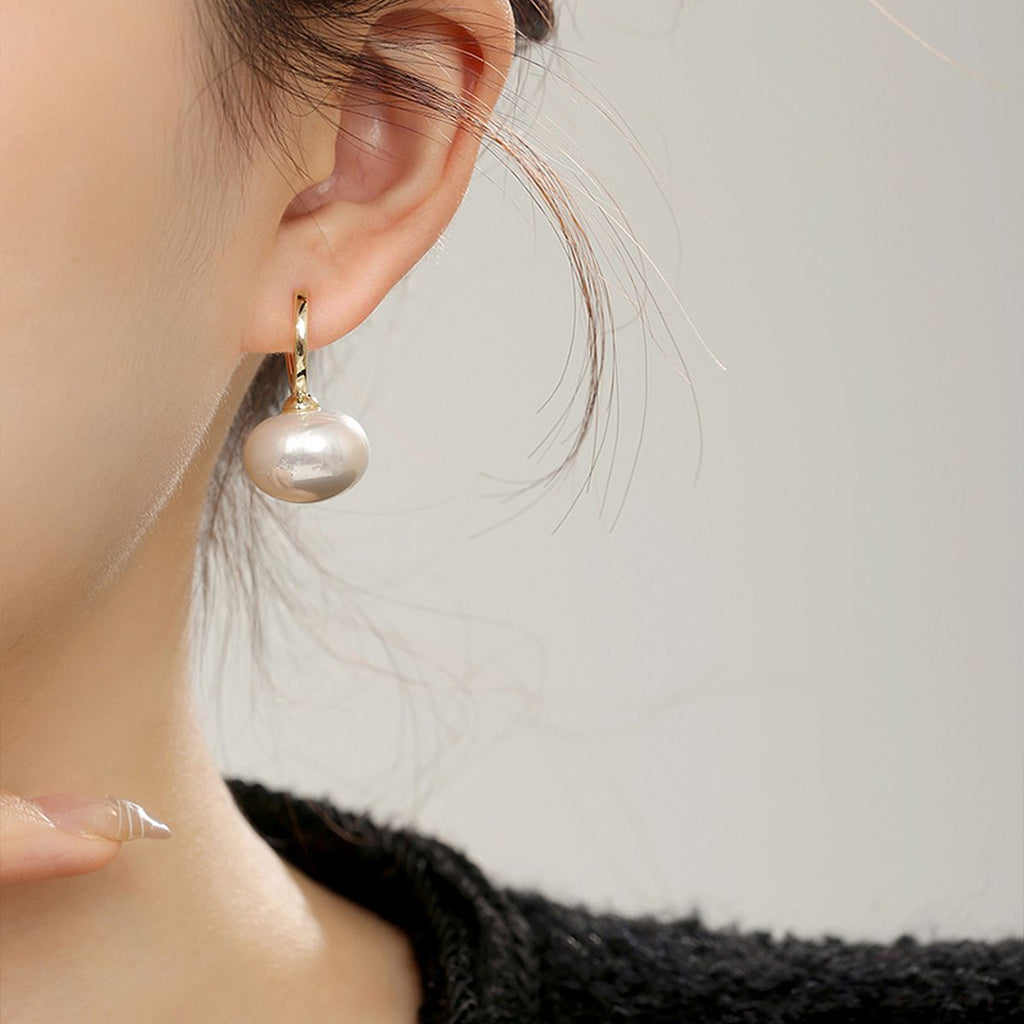 Baby Pink Button Pearl 18K Gold Drop Hoop Bali Earring For Women Bulk