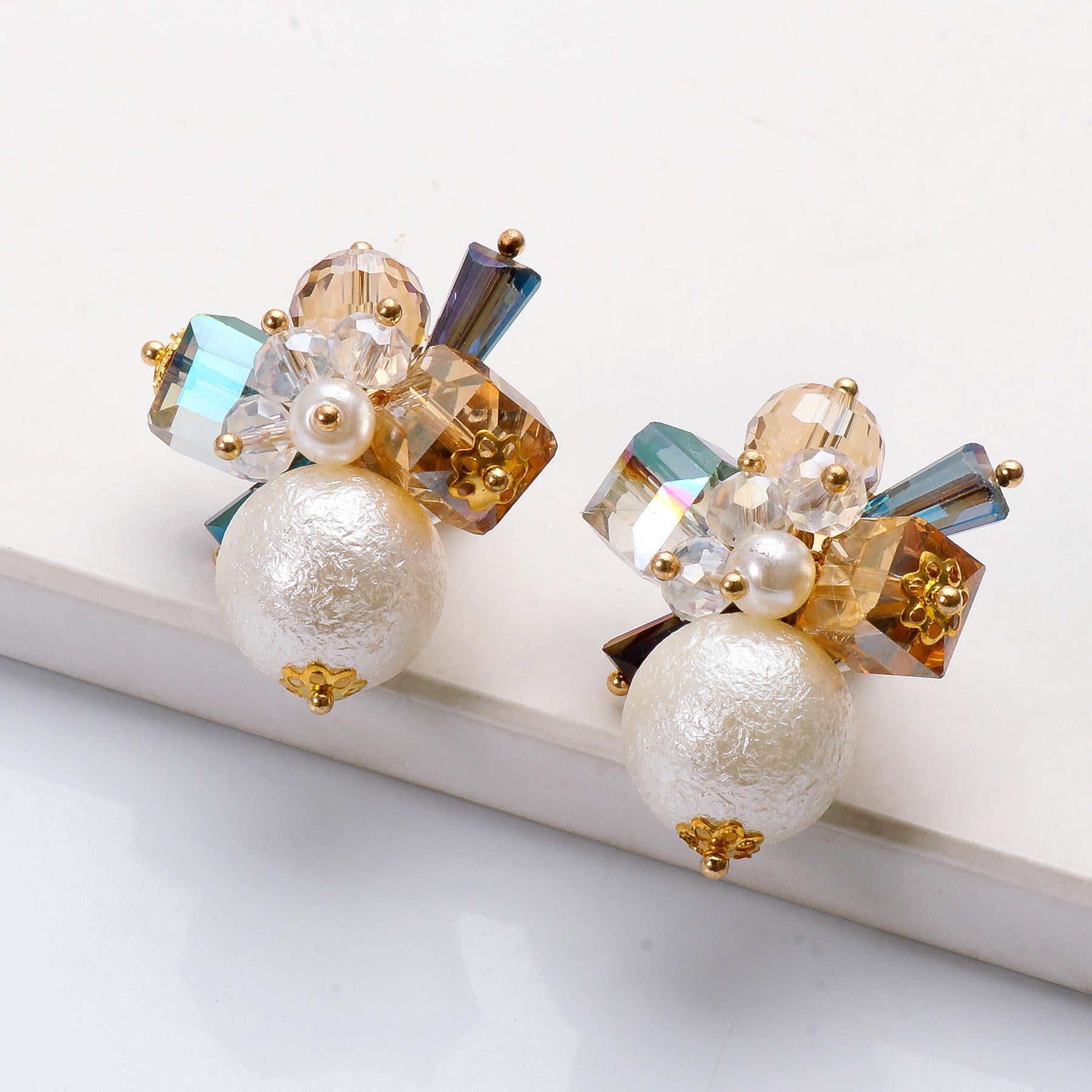 Floral Crystal Beads Pearl Copper Multicolor Gold Stud Earring Bulk